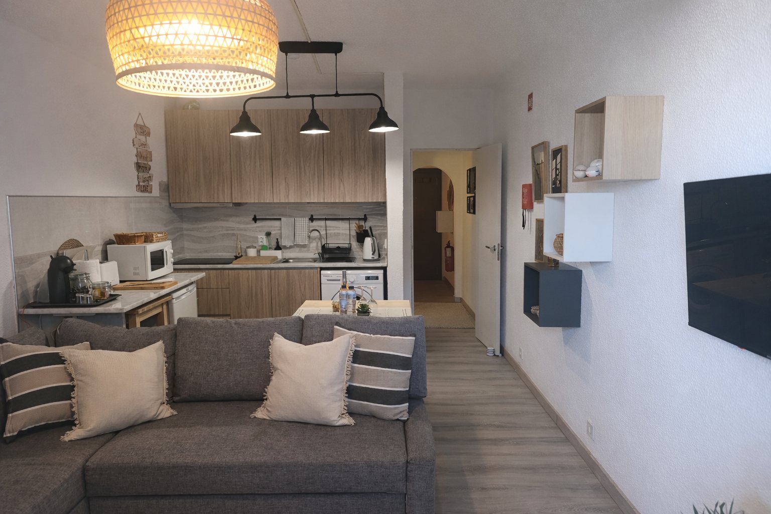 Sala e cozinha